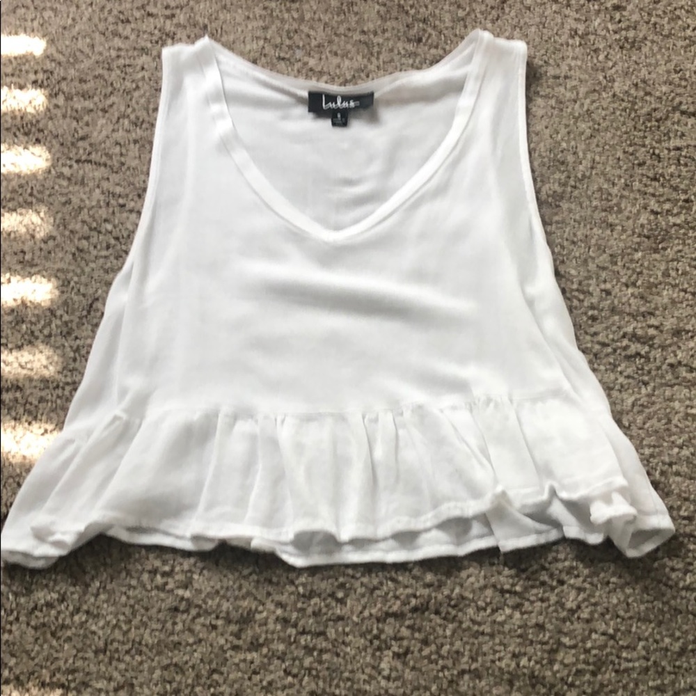 Lulu’s white tank top